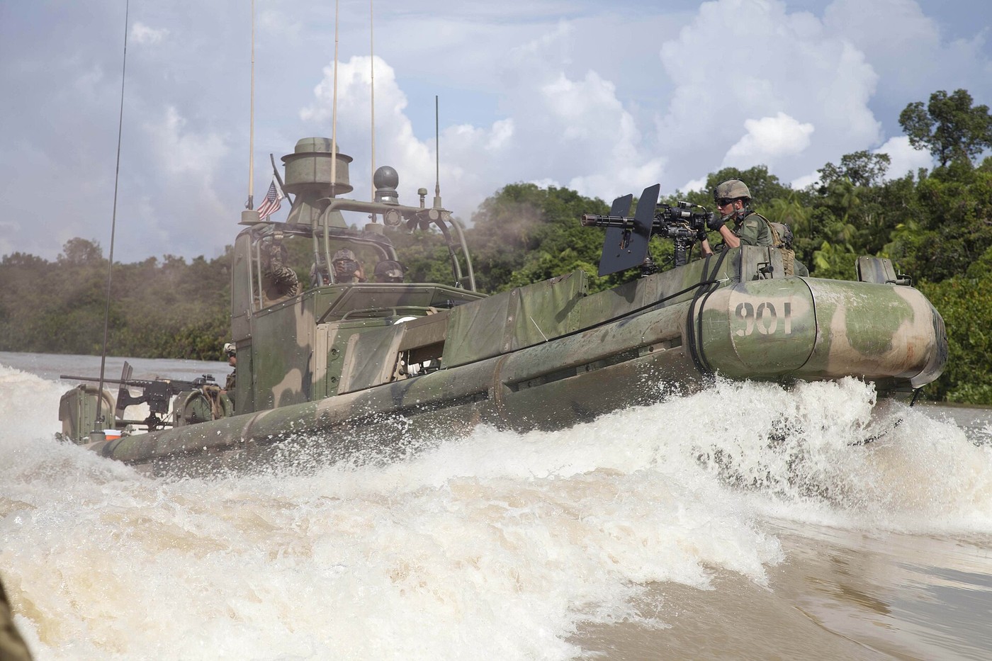 Річкова флотилія ВМС: катери, охорона акваторій і підтримка сухопутних дій