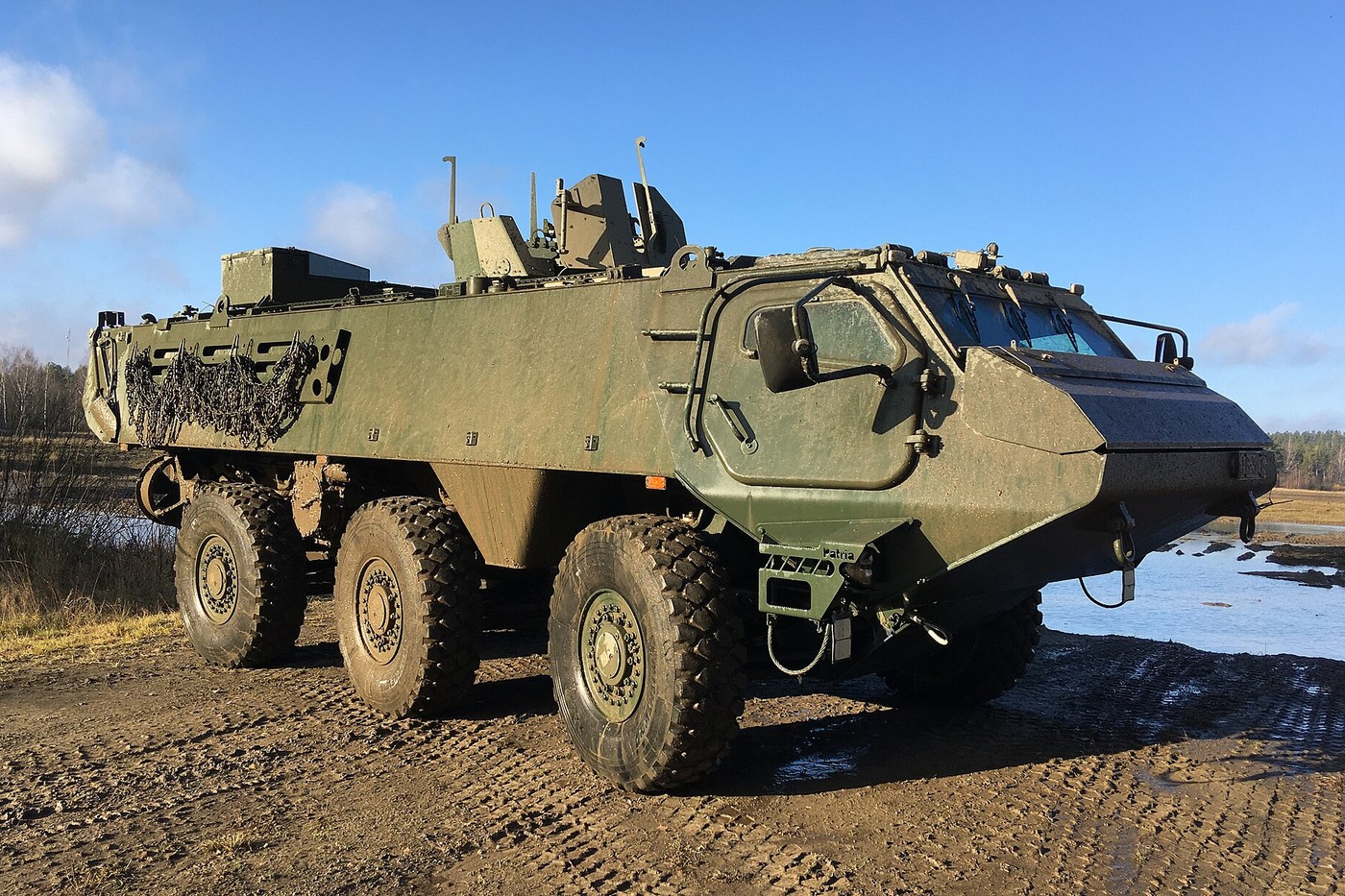 Patria 6×6: модульний бронетранспортер і спільна програма CAVS